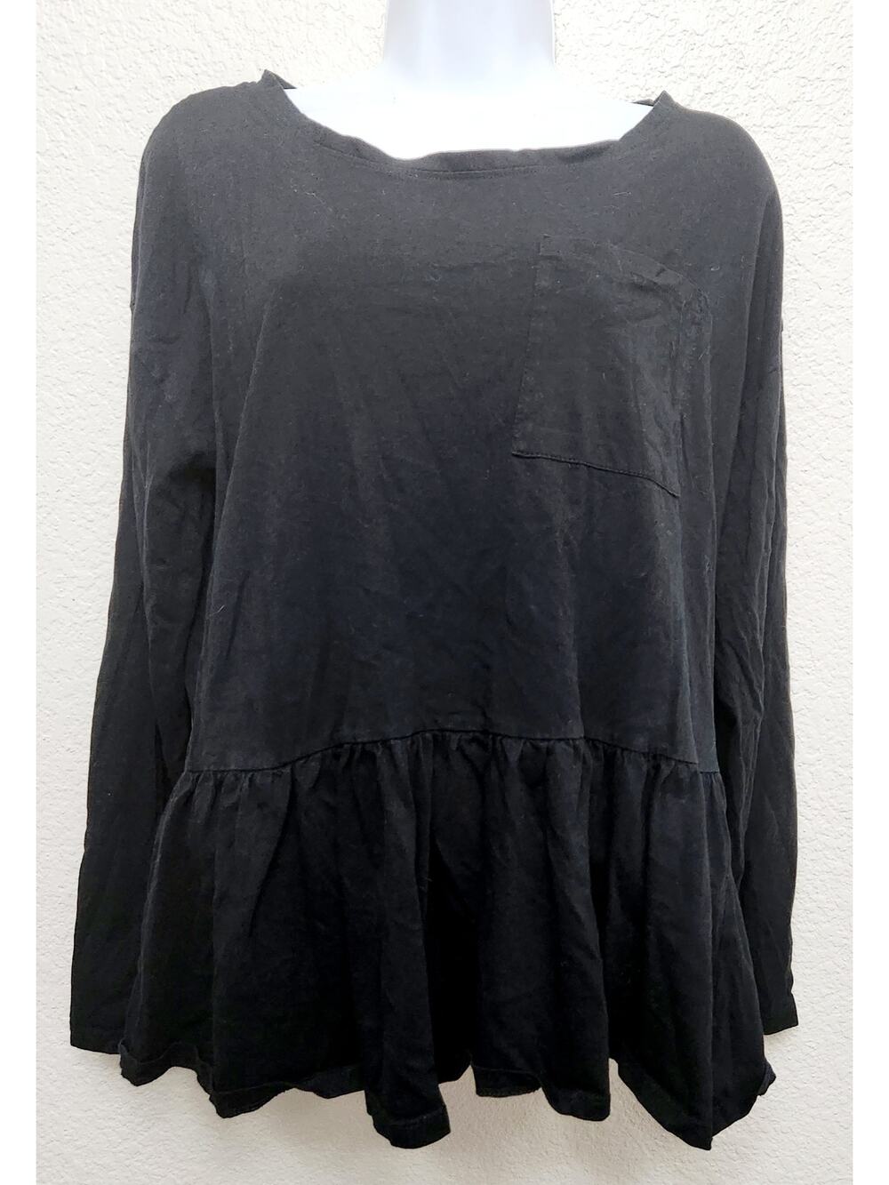 For The Republic Denim Black Long Sleeve Ruffled Hem Top Large Lightweight Soft